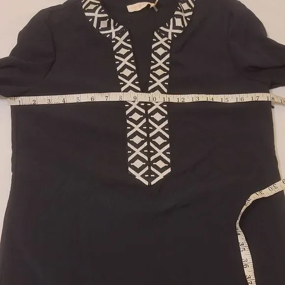 Tory burch embroidered tunic blouse size 2